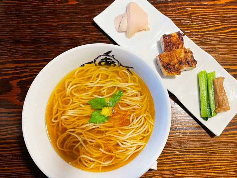 『麺屋あごすけ』鶏塩上湯麺