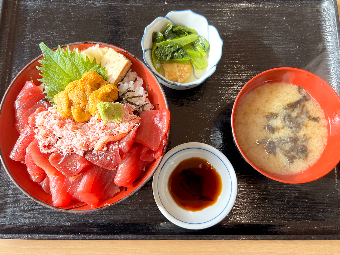 柏崎市場食堂 鯛乃や