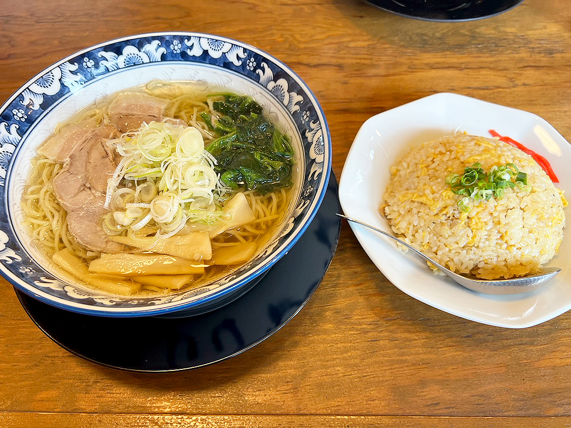 ラーメン南の_琥珀中華とミニチャーハンのセット