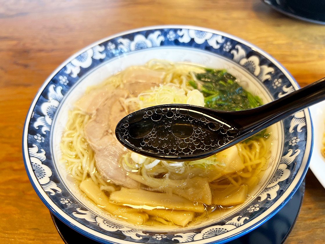 ラーメン南の_琥珀中華