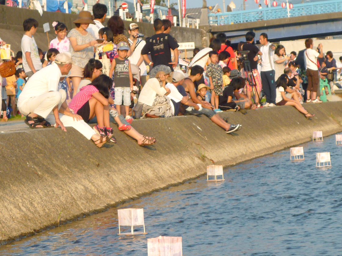 越後加茂川夏祭り