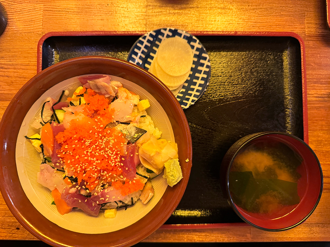 呑んべえ寿し ひろしです_バラちらし丼