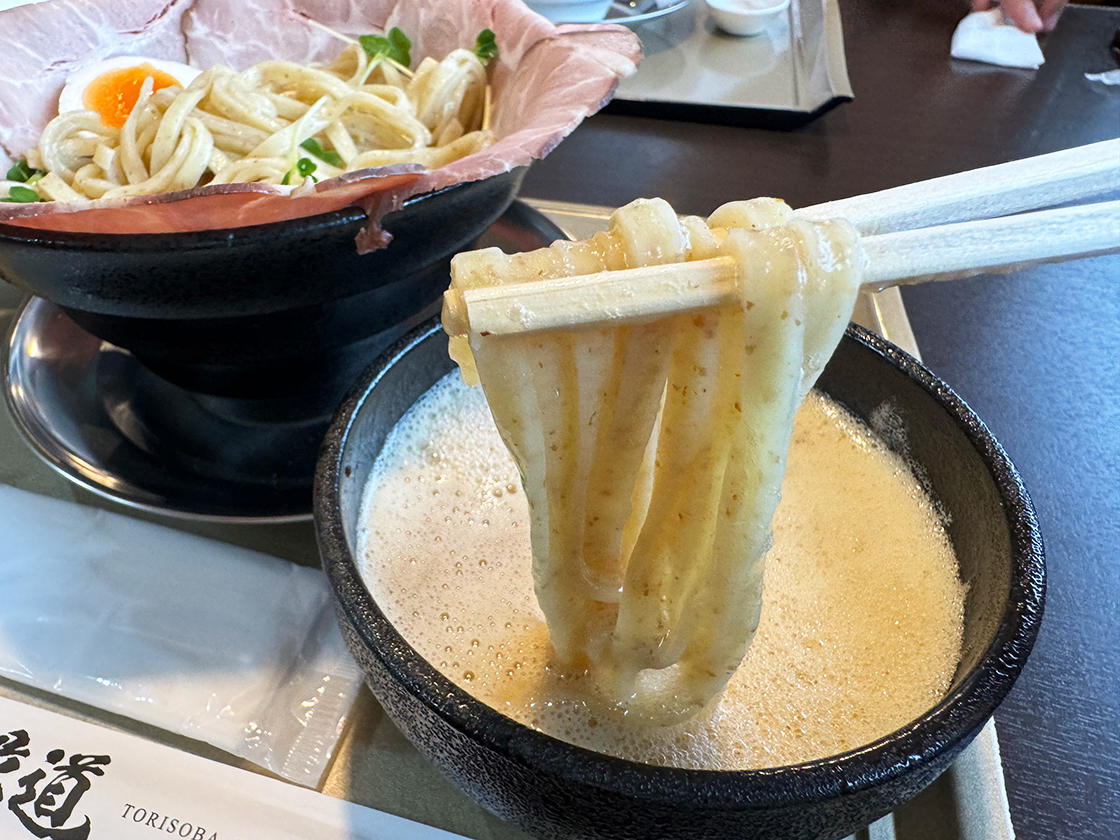 鶏そば縁道 大通南店_つけそばちゃーしゅう