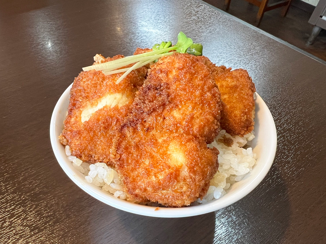 鶏そば縁道 大通南店_タレかつ丼