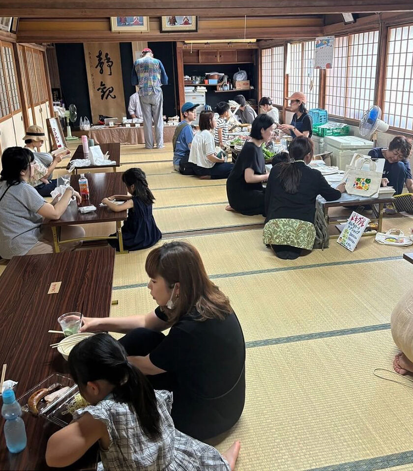 学校町マルシェ in菅原神社_過去開催の様子