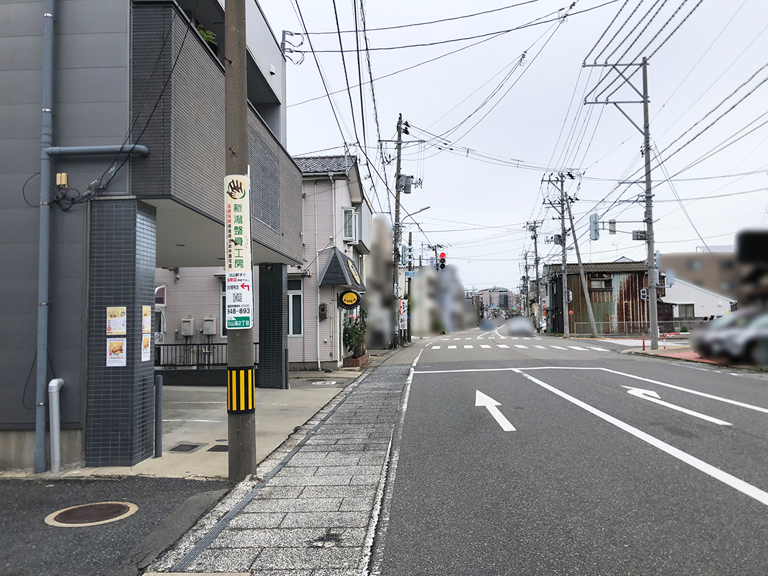 あげ焼パン 象の耳_場所