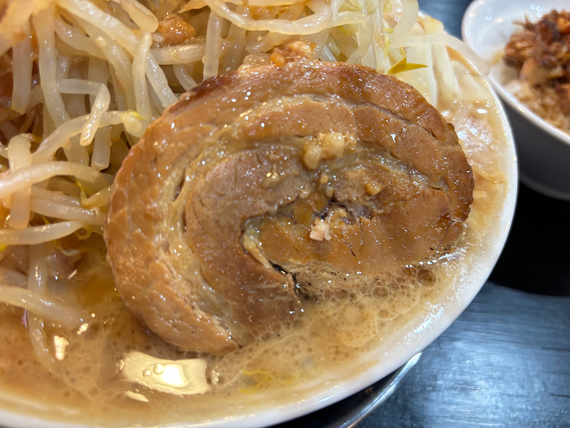 麺×肉×ベジ メガ豚パンチ 新発田店_ラーメン