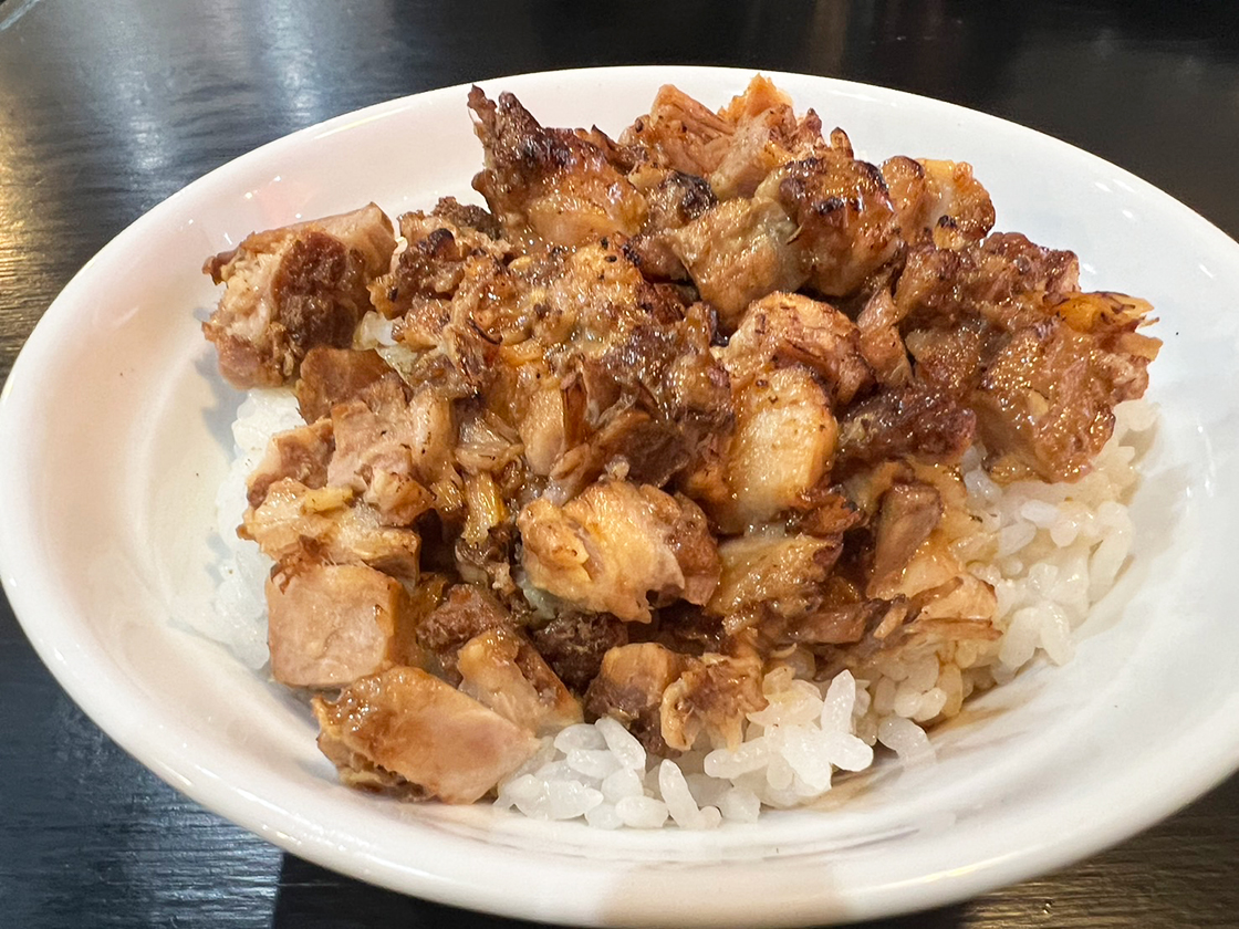 麺×肉×ベジ メガ豚パンチ 新発田店_チャーシュー丼