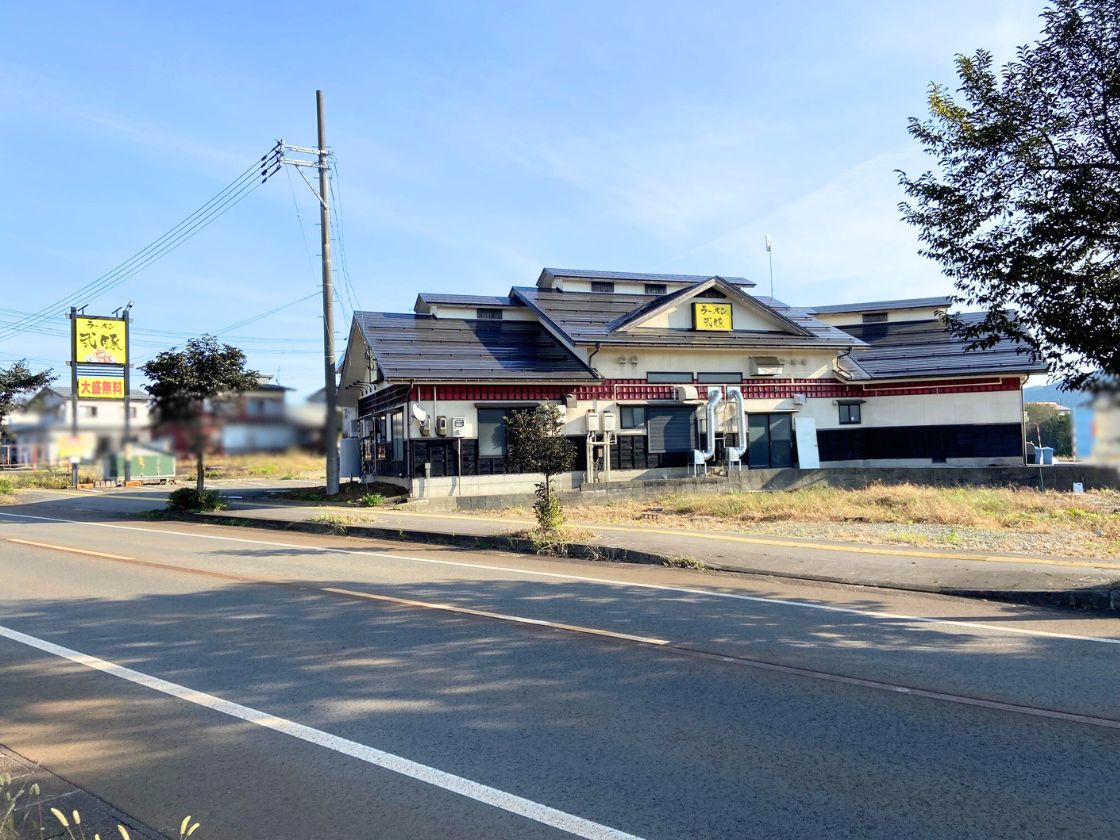 ラーメン弐豚 小千谷店_場所