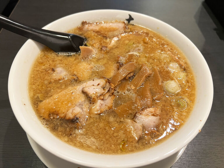 らーめんの土佐屋 竹尾インター店_背脂しょうゆラーメン