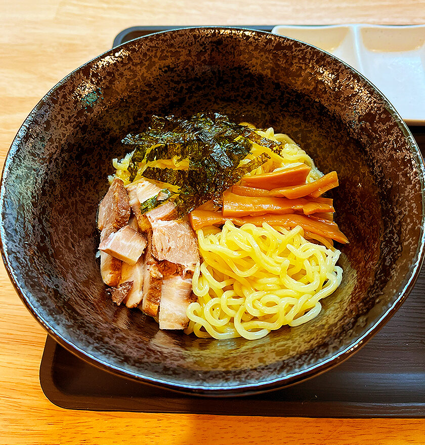 ラーメン友_卵かけ中華麺