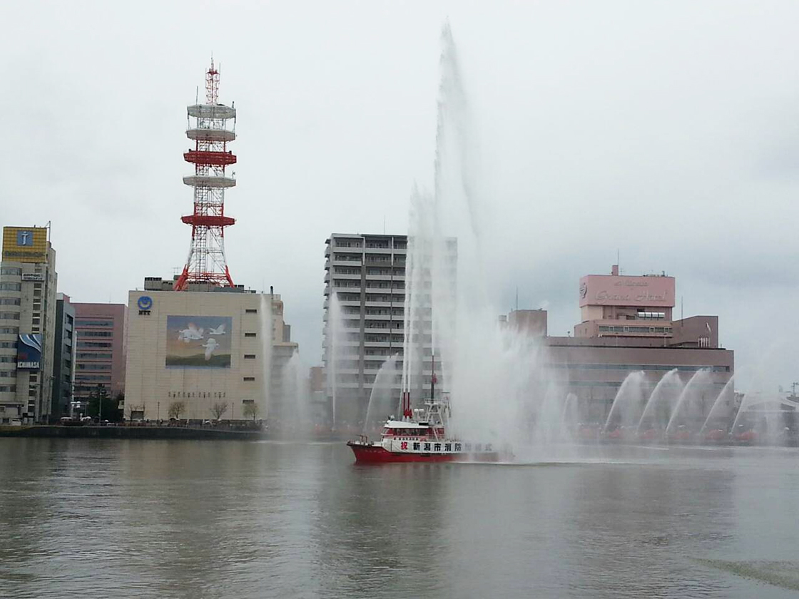 新潟市消防出初式