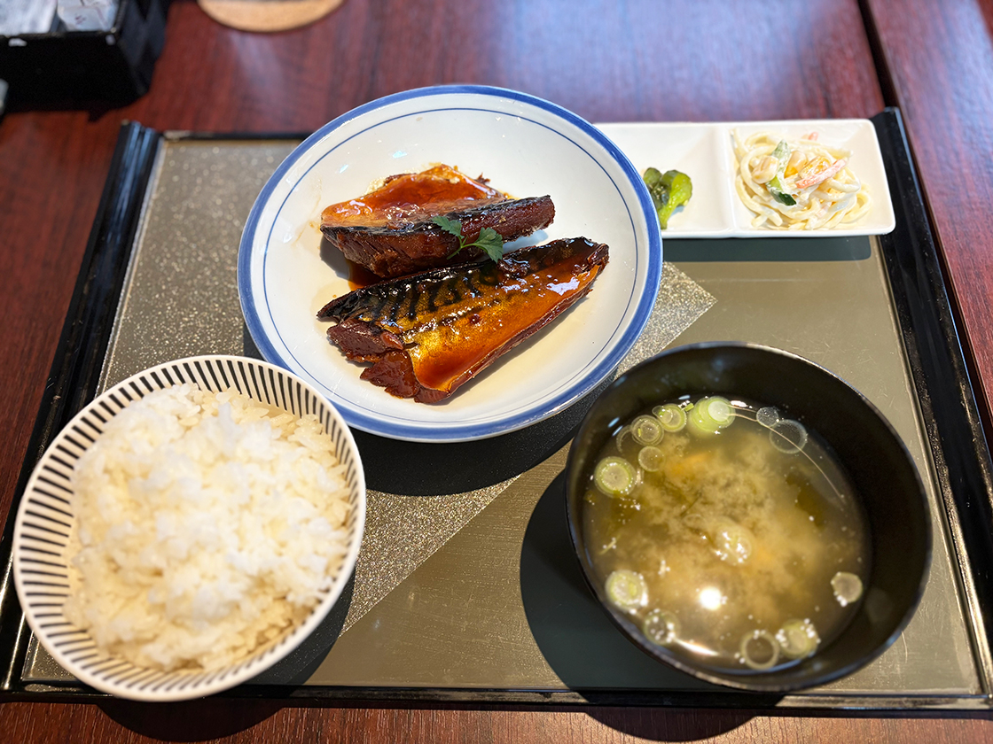 海鮮鮮魚 勝 & LA BISTORIA_さば味噌定食