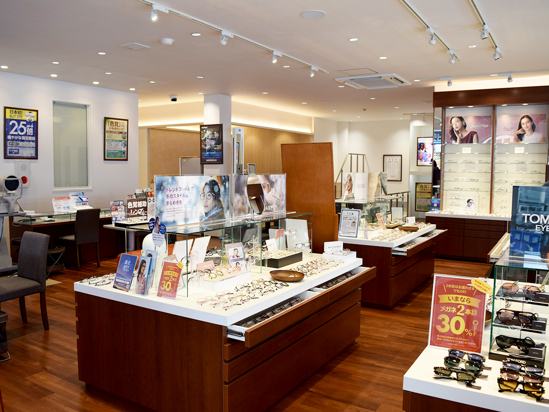 メガネスーパー_店内