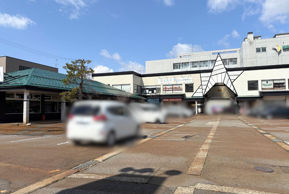 横浜家系ラーメン 三条家_場所