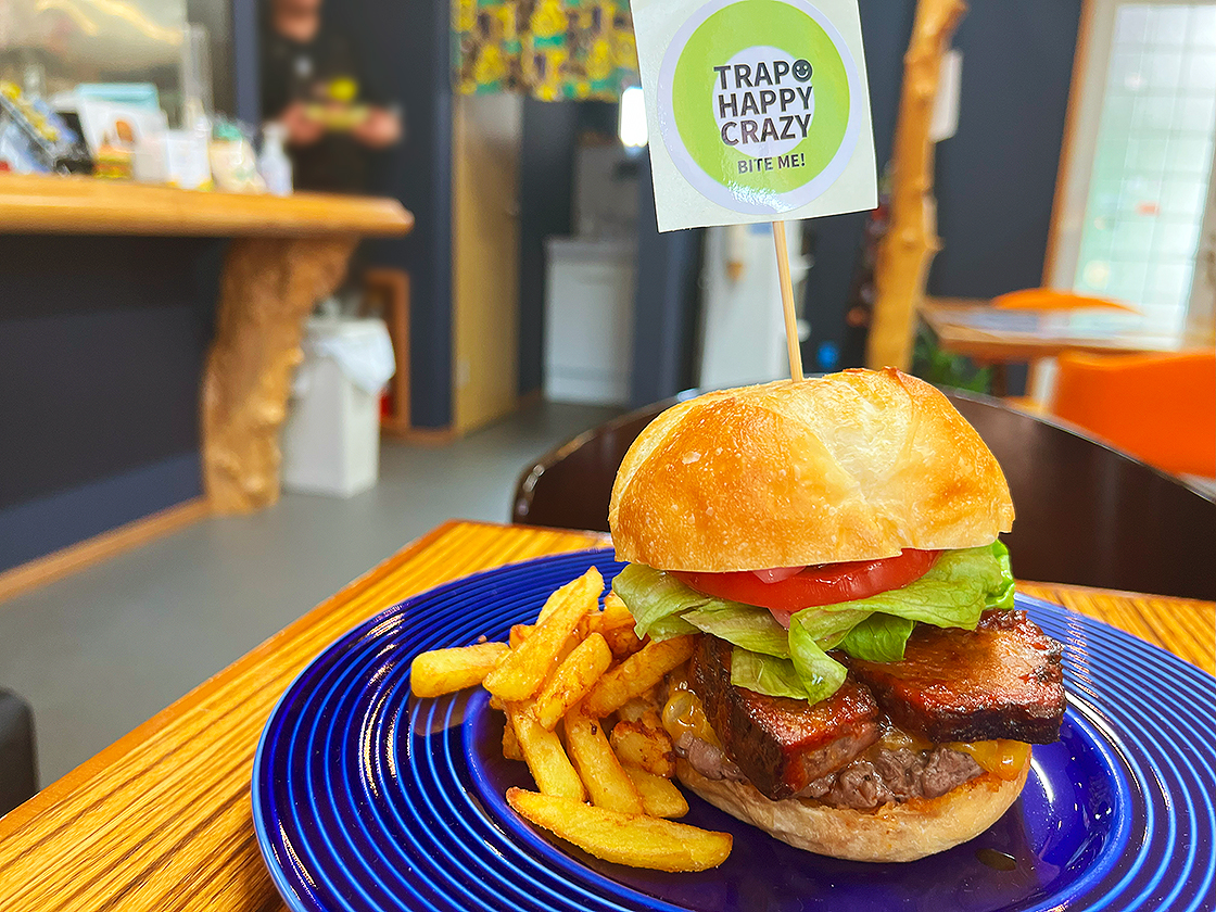 TRAP BURGER