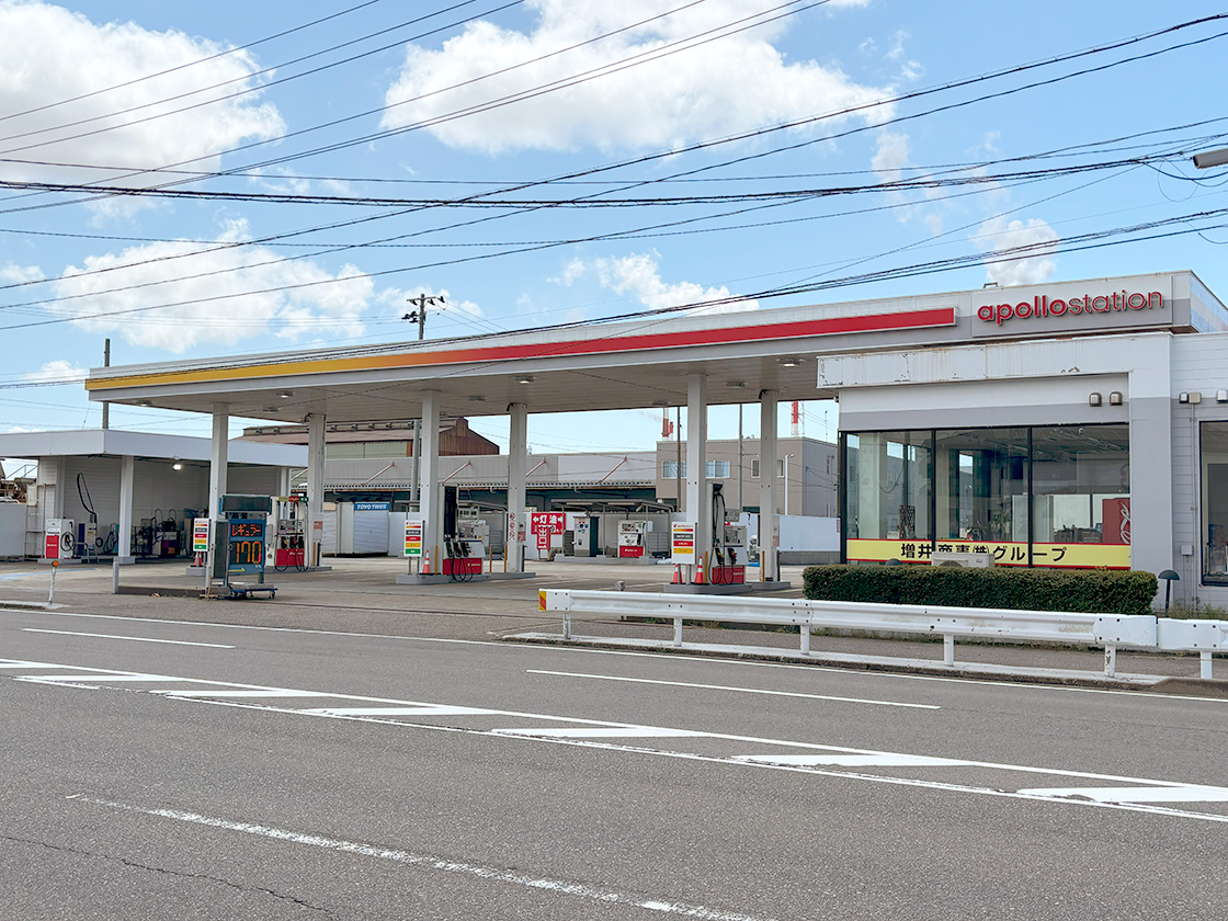 apollostation / 増井商事(株) セルフ赤道SSの外観