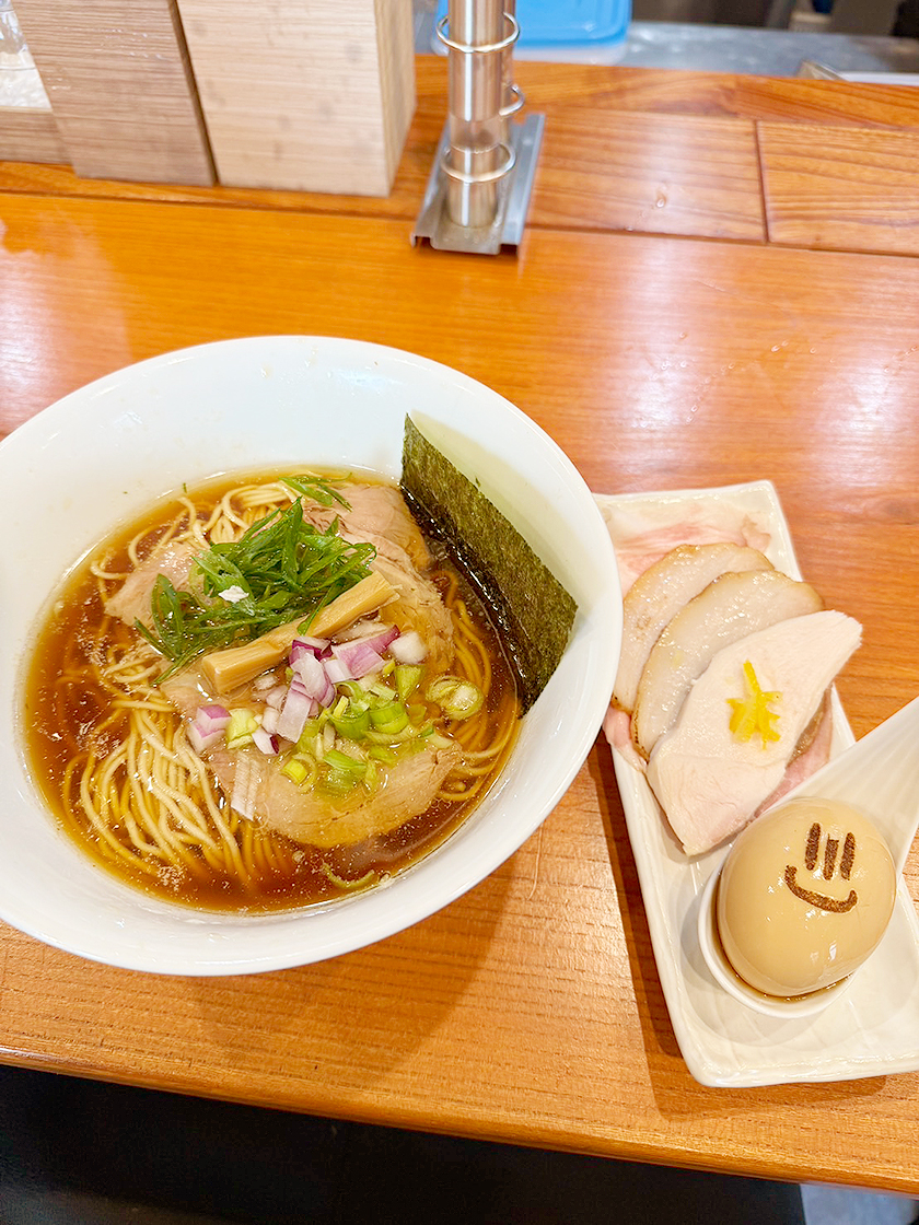 こってりラーメンGita らーめん屋青葉