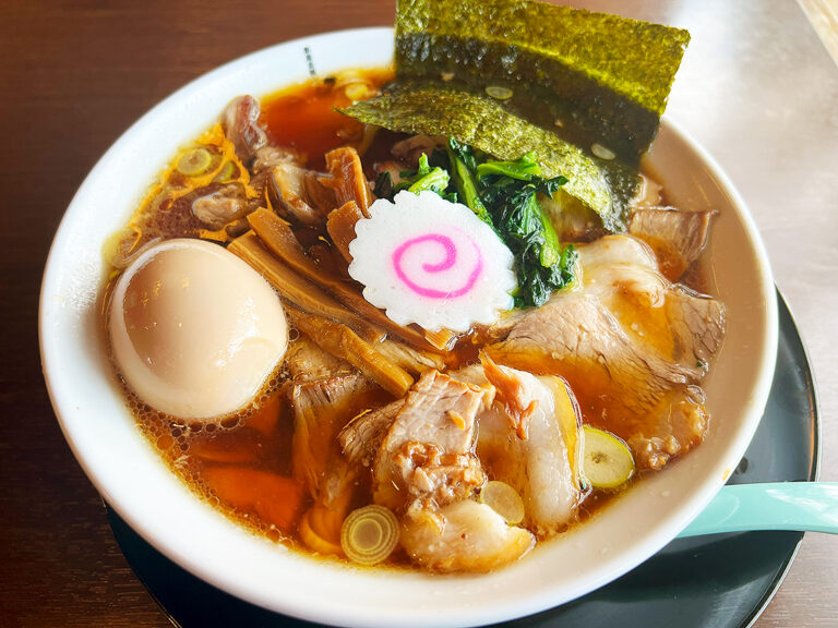 らーめんみずさわの特製生姜醬油らーめん