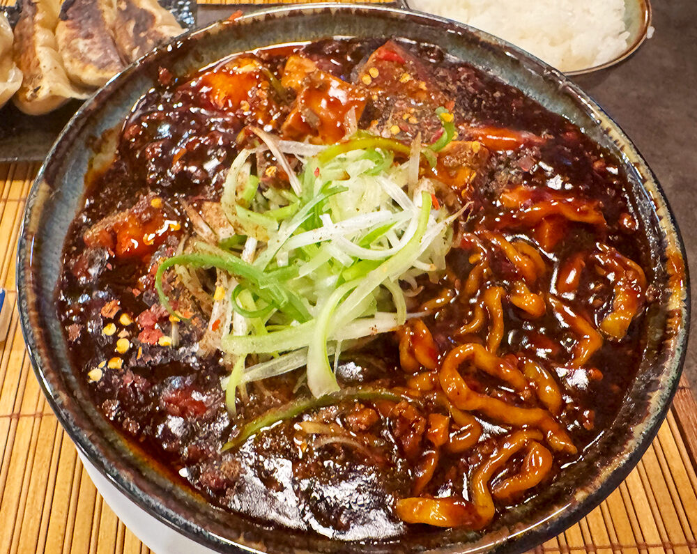 煮干し中華つなぐ