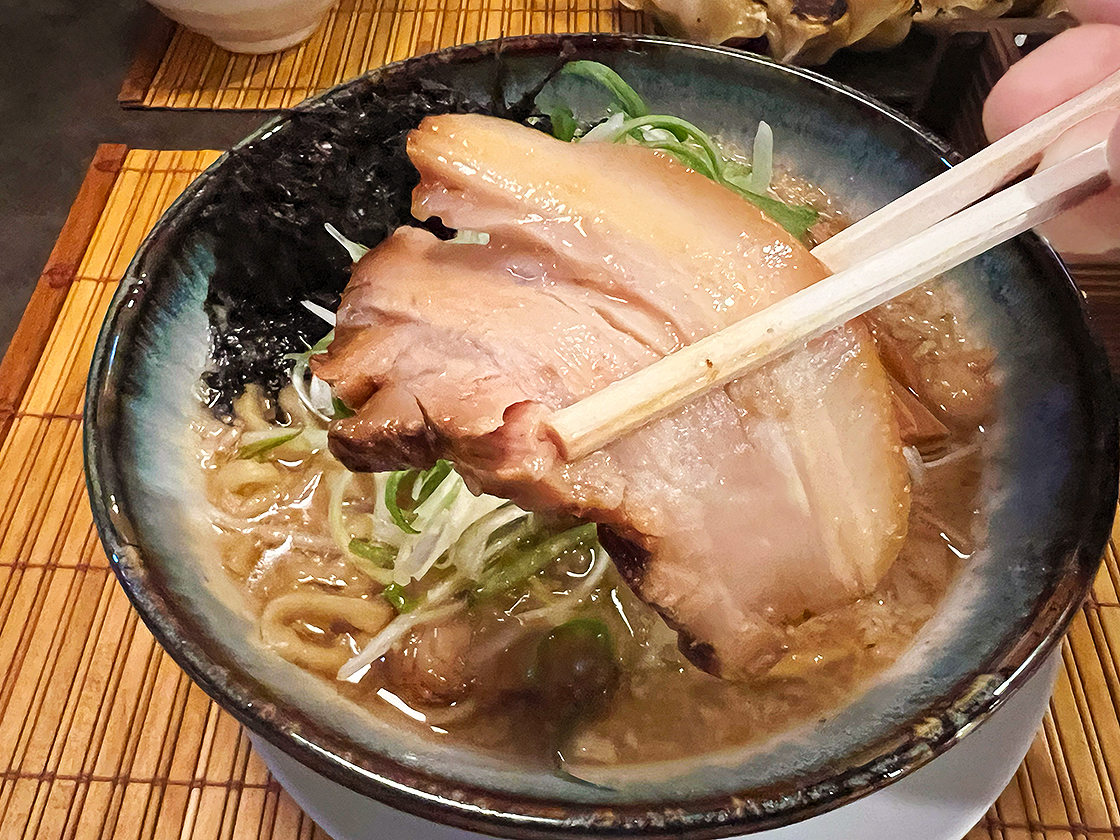 煮干し中華つなぐ