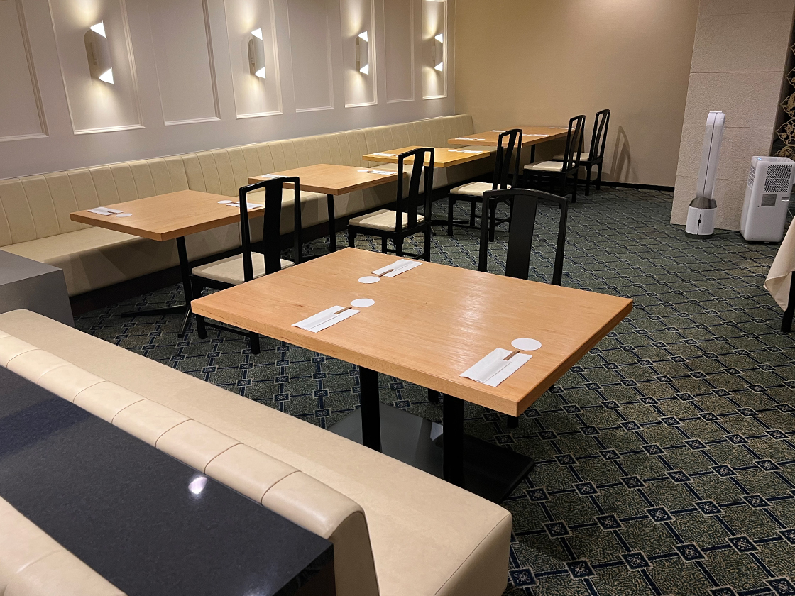 中国菜 龘 SANLONGの店内