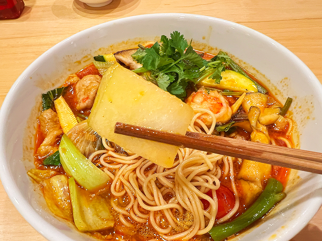 中国菜 龘 SANLONGの薬膳 麻辣湯