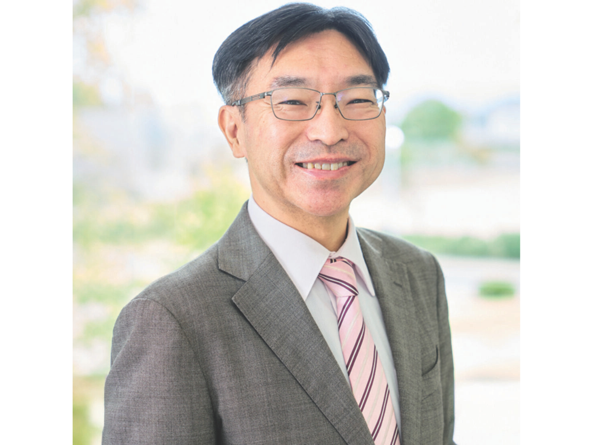 小宮山智志 准教授(新潟国際情報大学)