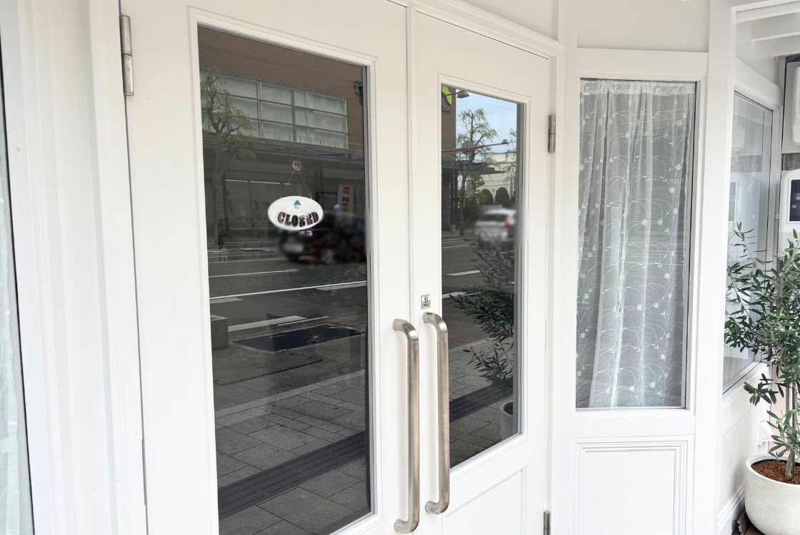 ふるまちおやつカフェ noieの外観