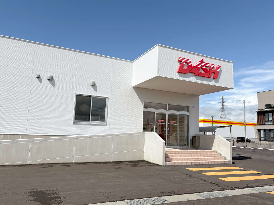 ダッシュスイミングスクール 新津校の外観