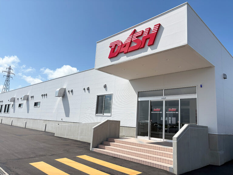 ダッシュスイミングスクール 新津校の外観