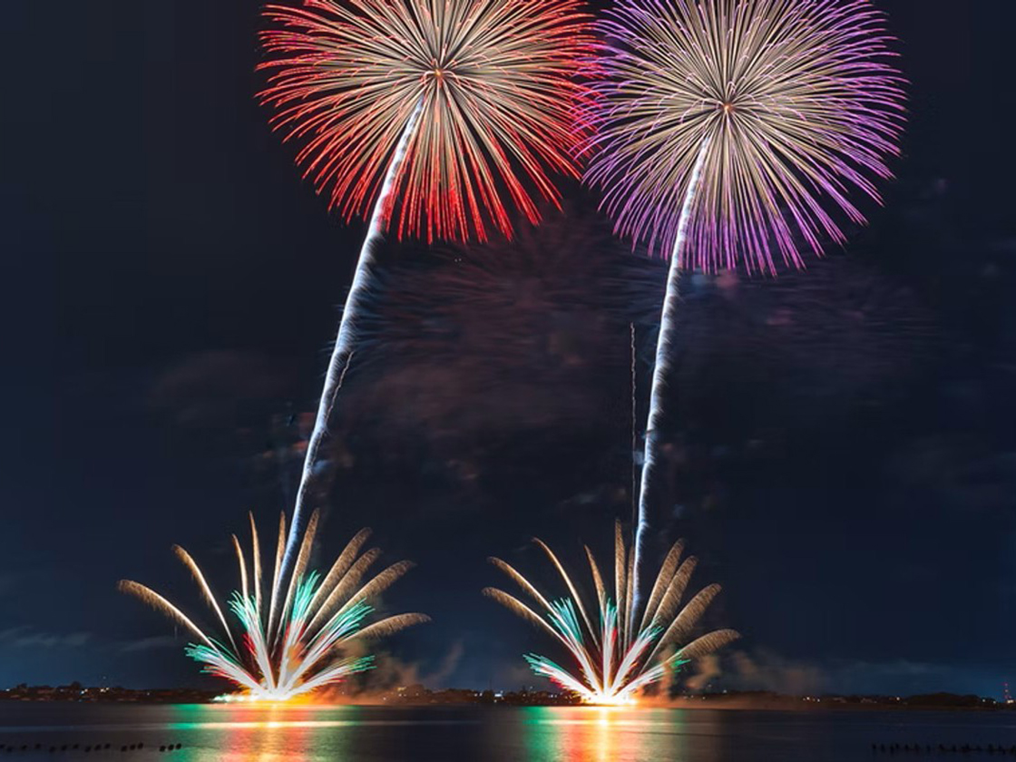 阿賀野川ござれや花火