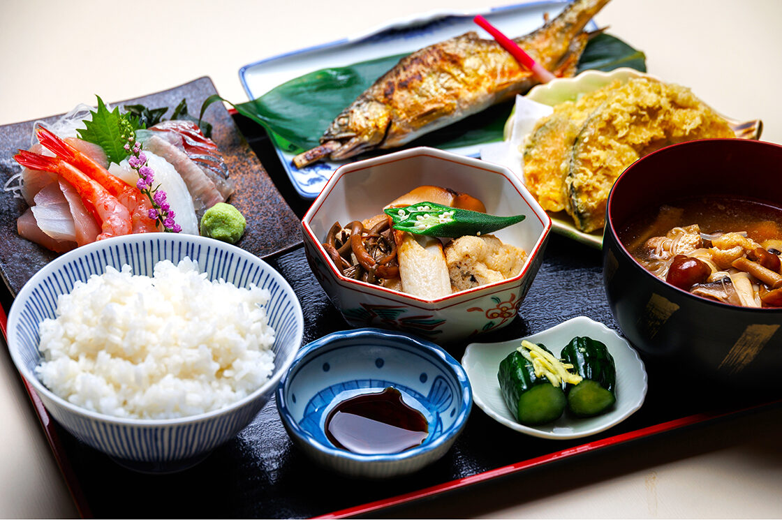 割烹食堂 いそべ／村上 旬のごっつぉ