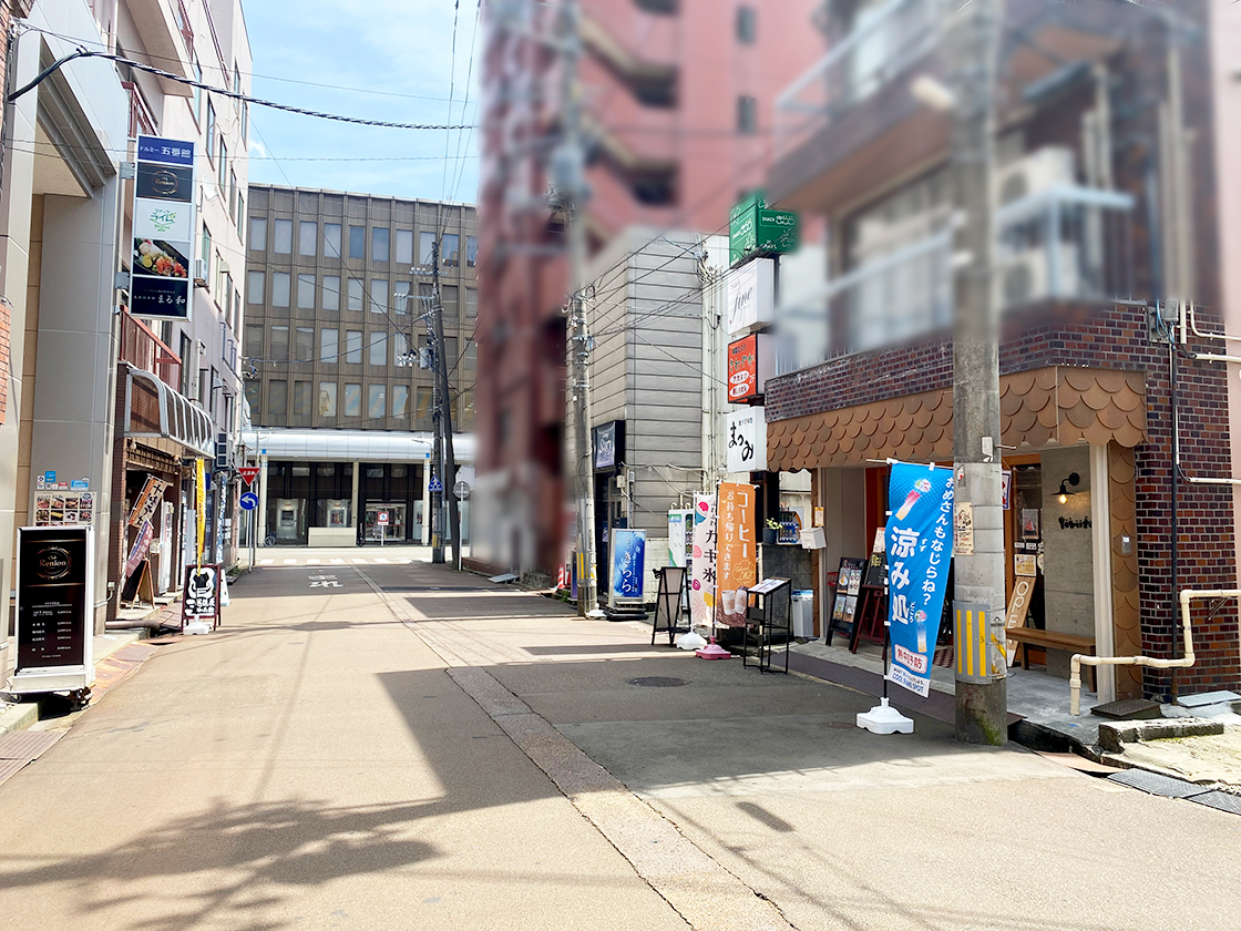 地下甘味処まつみの場所