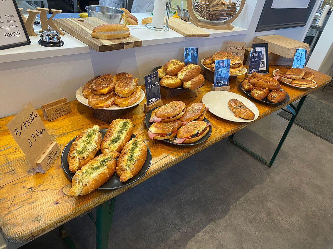 メリーズキッチンの店内