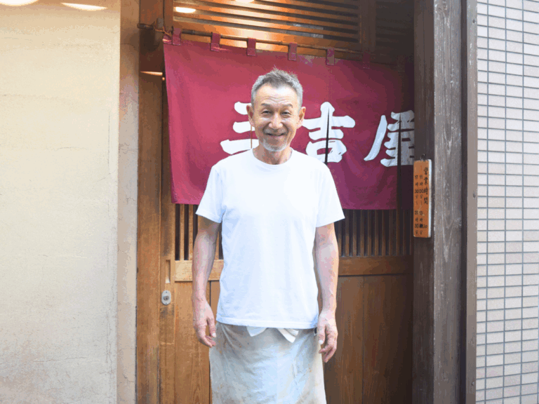 三吉屋 駅南けやき通り店の店主・坂田浩さん