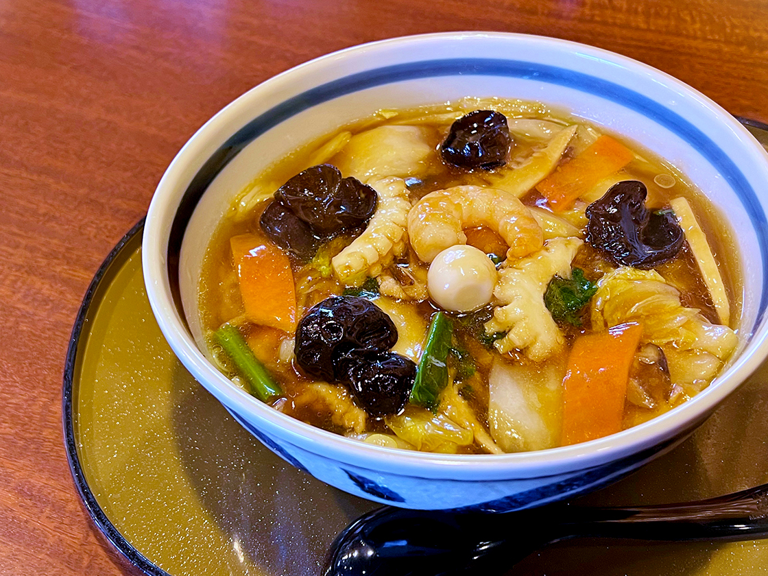 三宝亭の五目うま煮麺