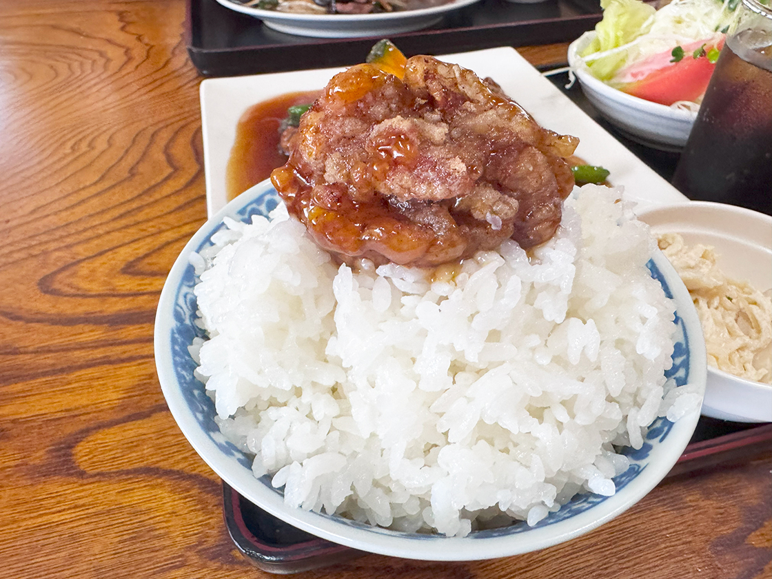 食堂 味吉 からあげとご飯