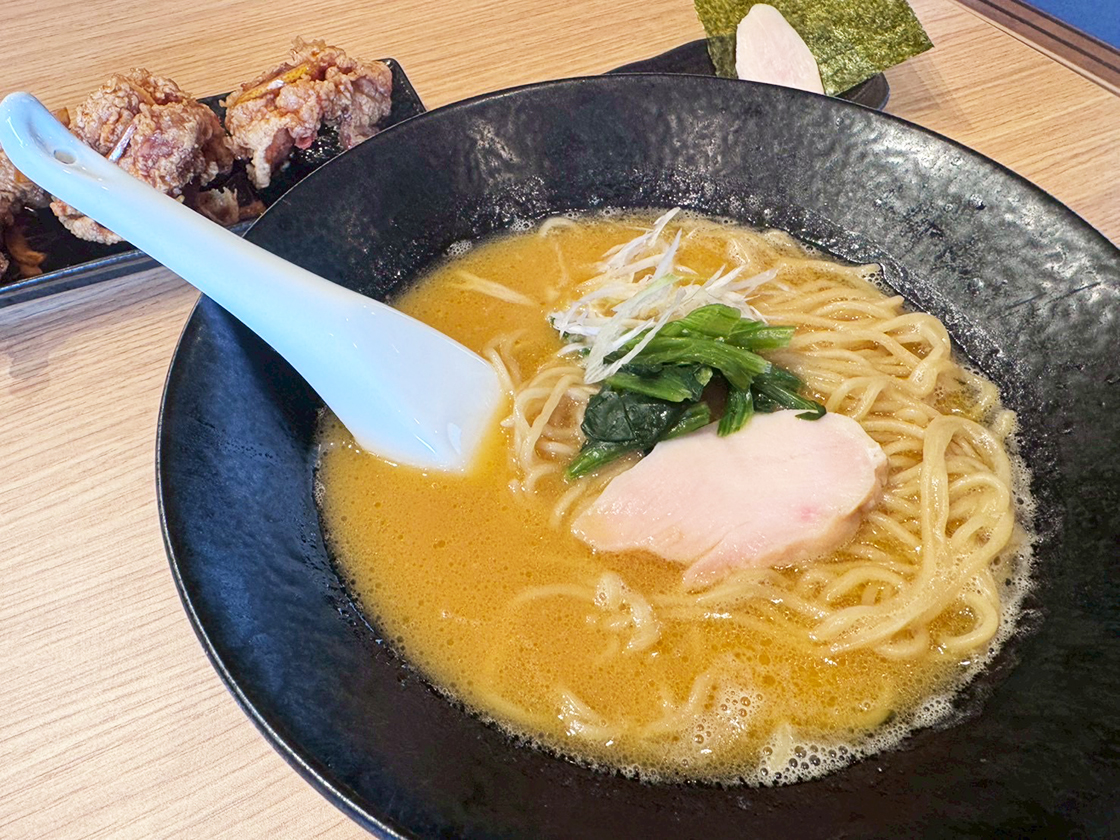 麺匠一鶏の上白湯醤油らーめん