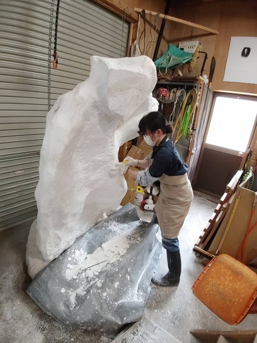 彫刻家「イガシマナオコ」さん
