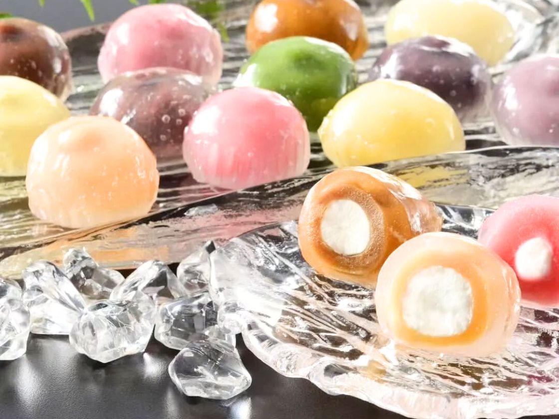 さささ堂のクリスタルクリアケーキ