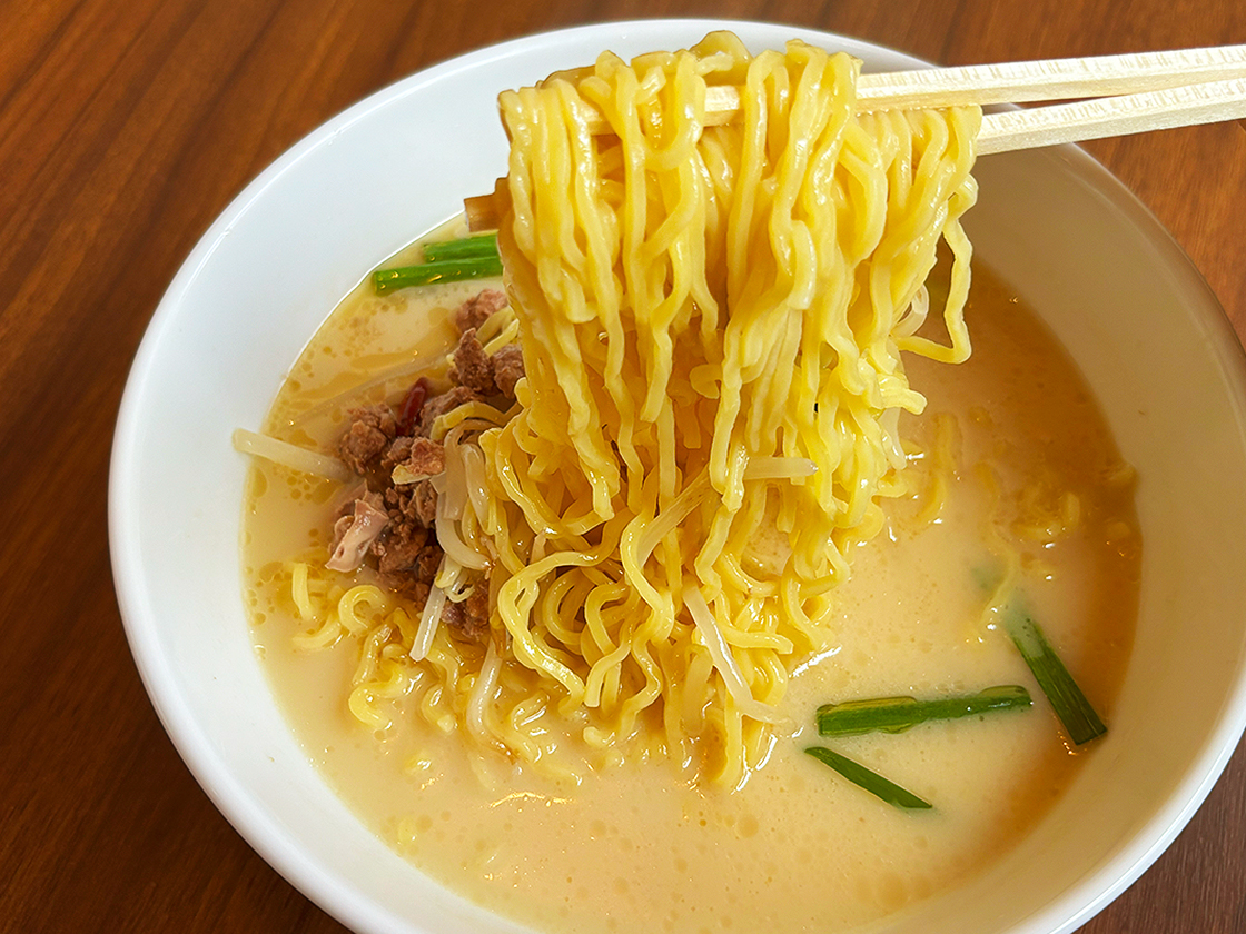 昇龍軒　豚骨台湾ラーメン