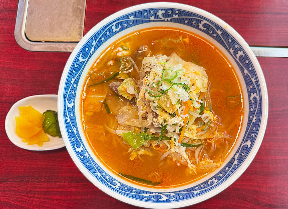 お食事処 中村屋　カルビラーメン