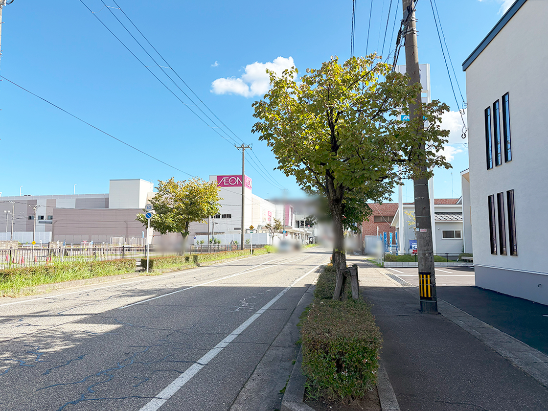 青山お肌のクリニックの周辺