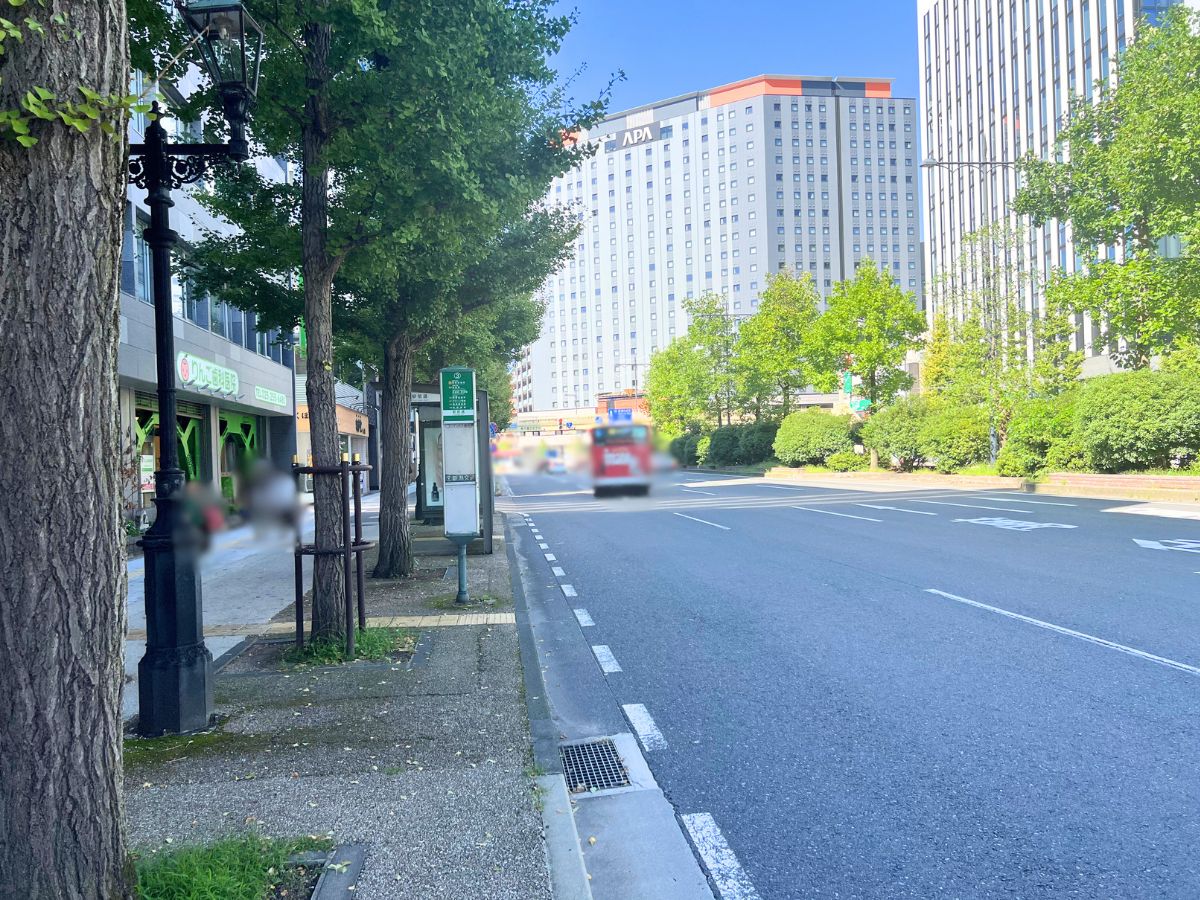 すこさぽ 店舗前道路