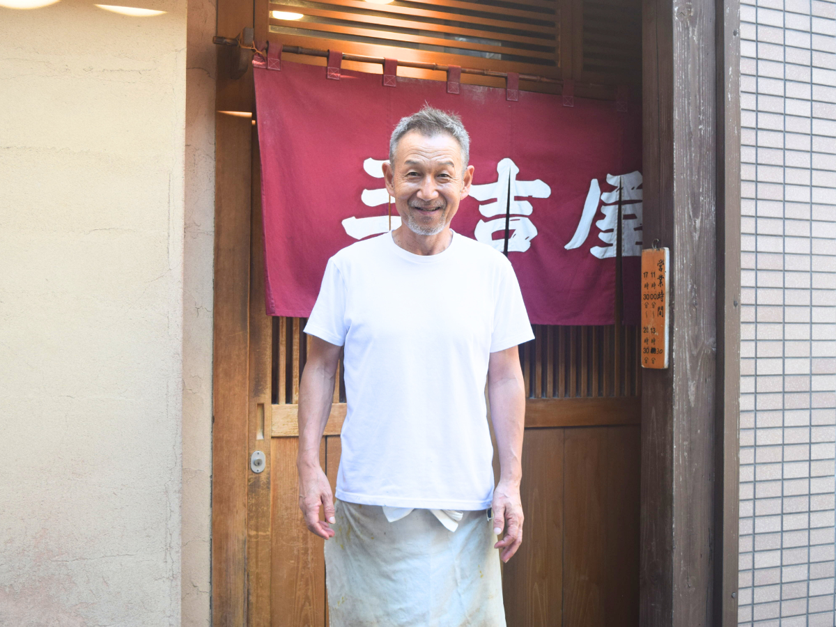 三吉屋 駅南けやき通り店の店主・坂田浩さん