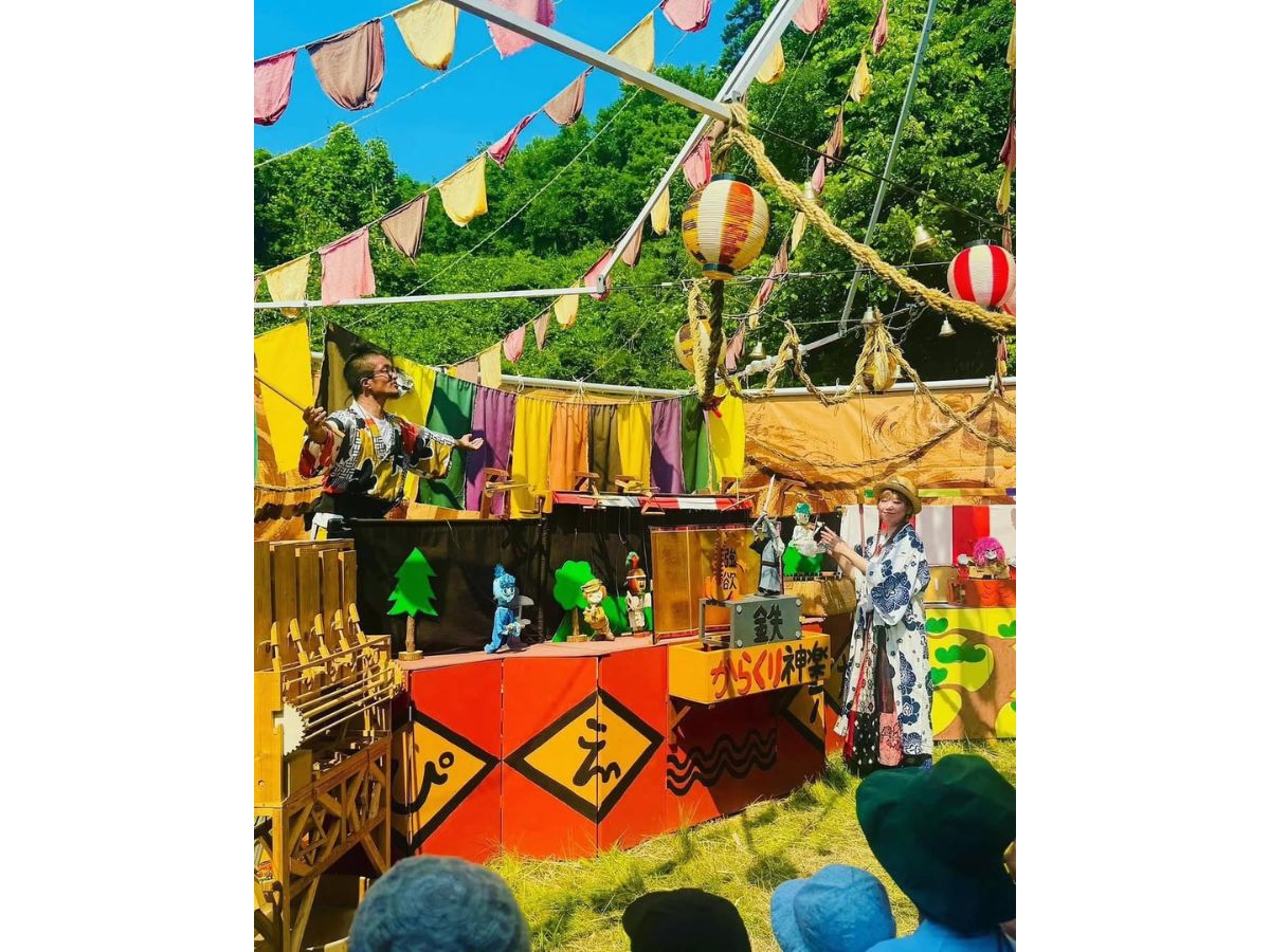 ピエロック一座のサーカスステージ