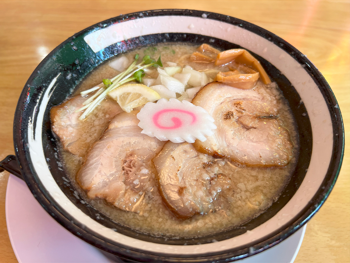 麺屋 川の口の背脂塩ちゃーしゅうめん