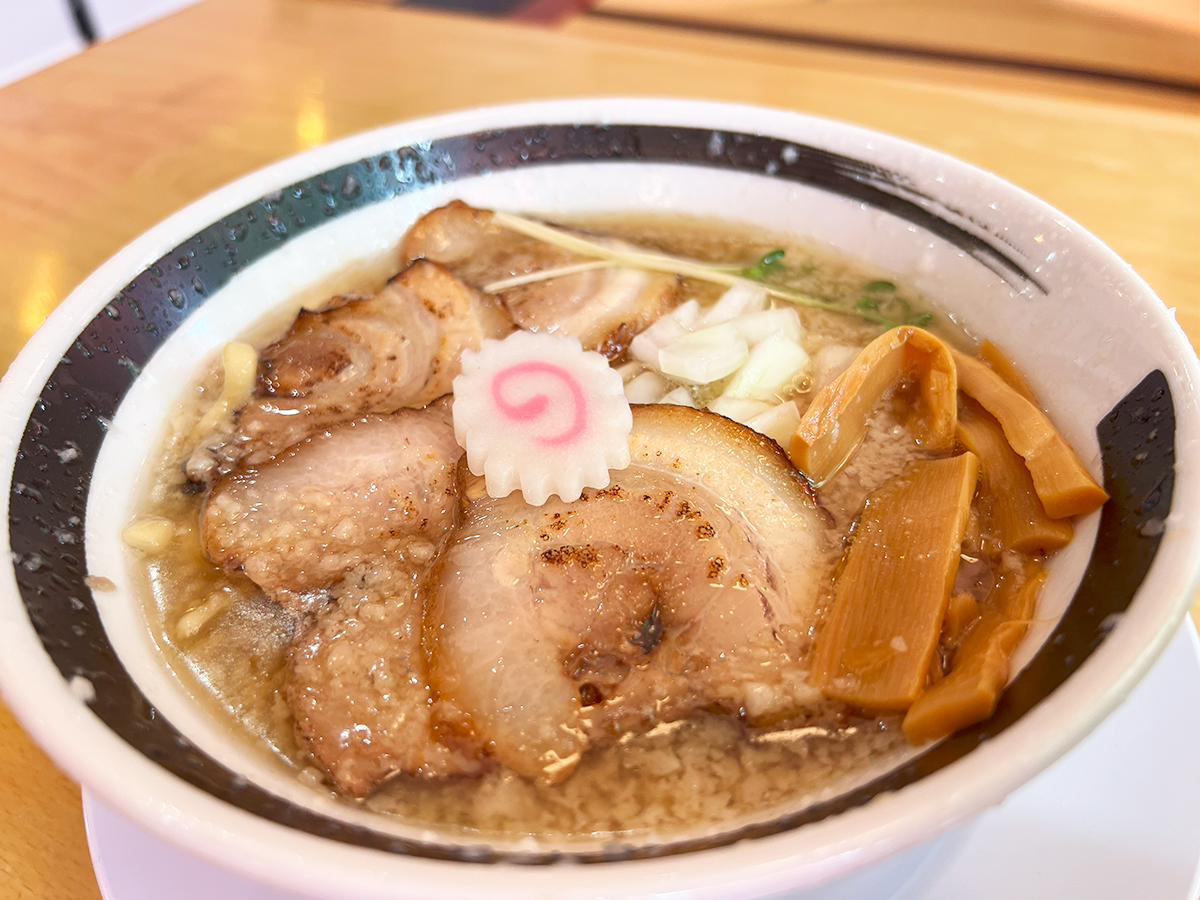 麺屋 川の口の背脂ちゃーしゅうめん