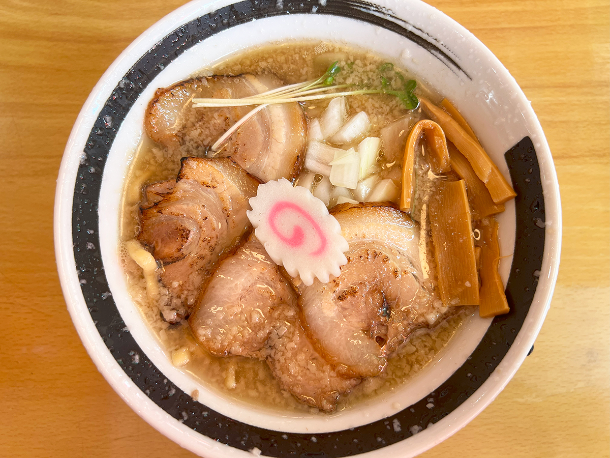 麺屋 川の口の背脂ちゃーしゅうめん